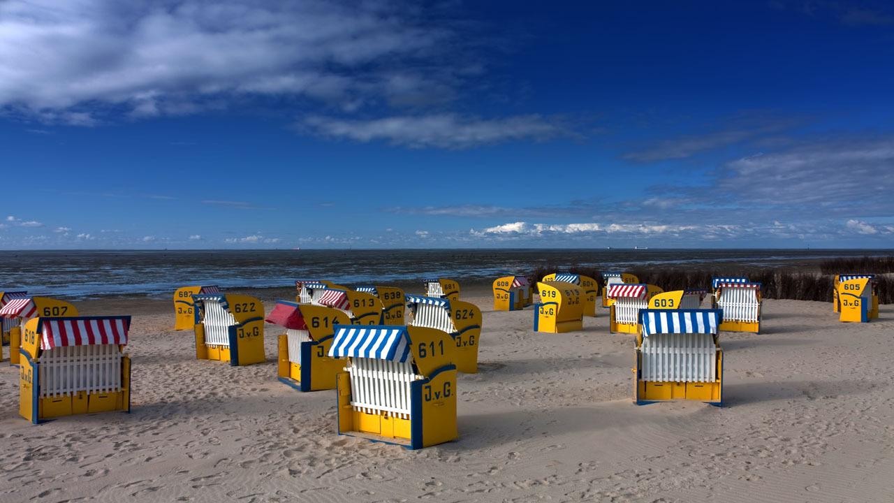 cuxhaven-nordsee-strand-t-152986941.jpg