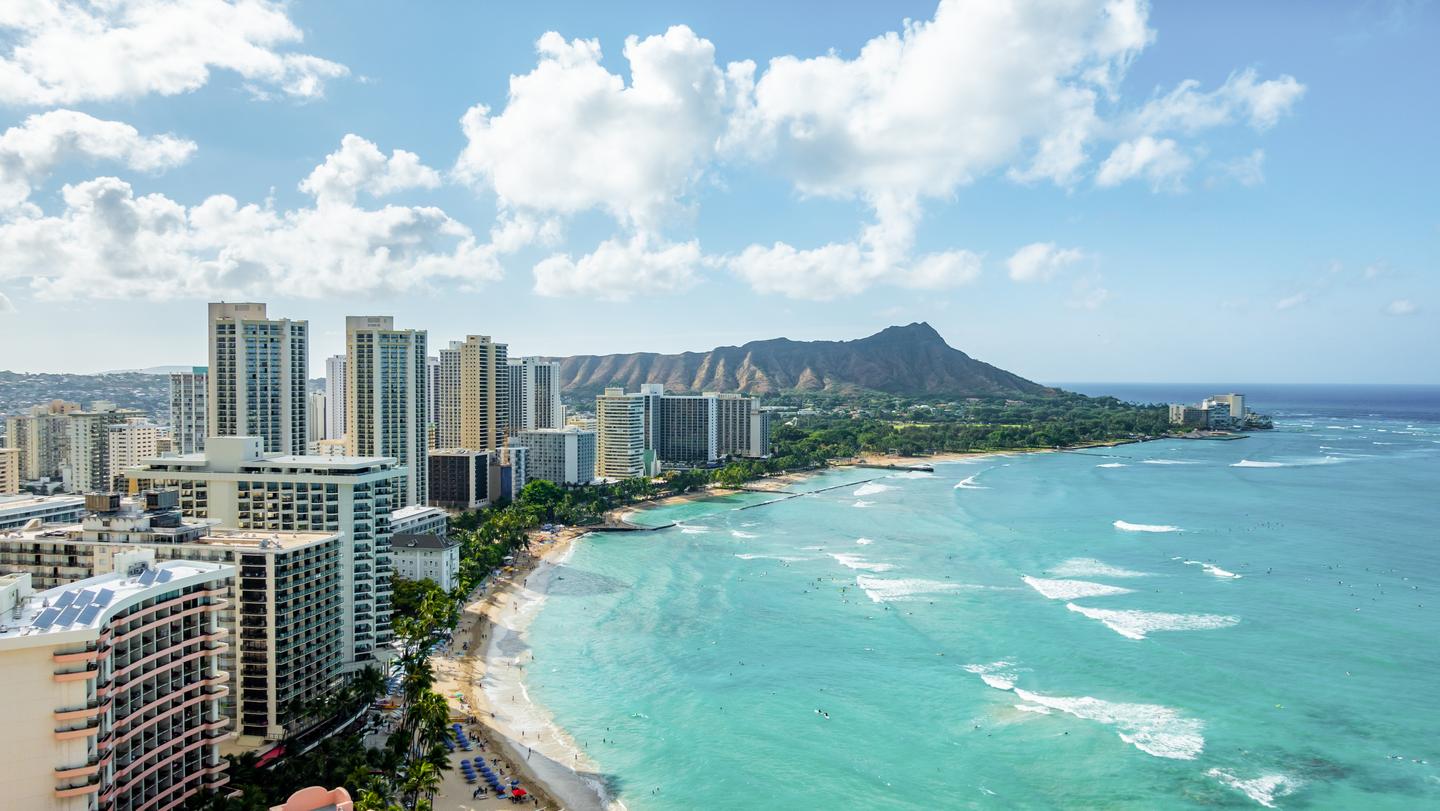 florida.-waikiki-beach-g-1015218282.jpg