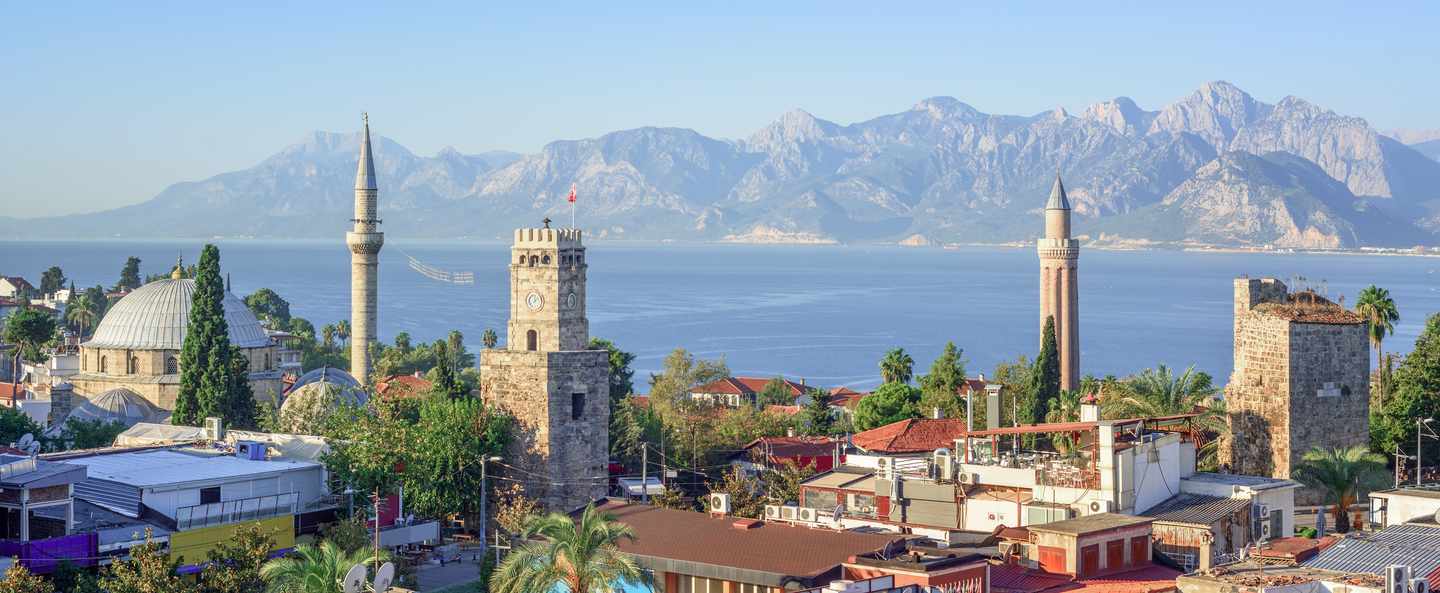 tuerkei-antalya-altstadt-glockenturm-g-1049475454_bearbeitet.jpg