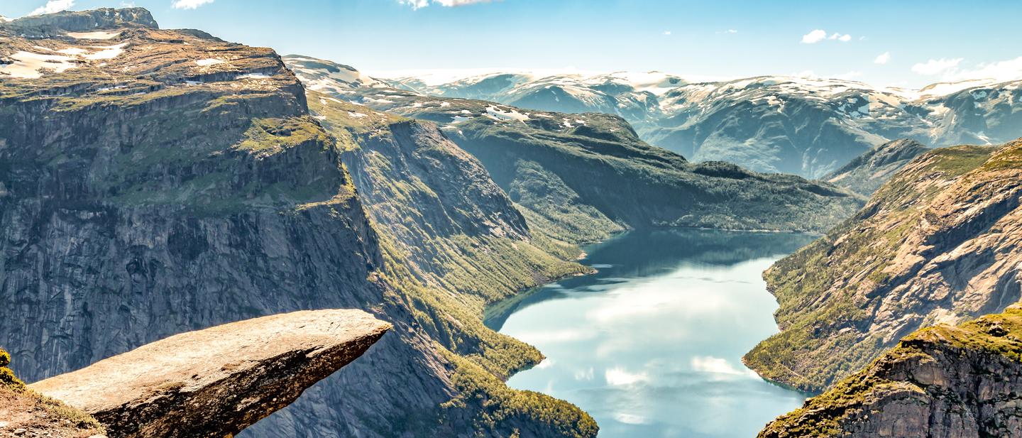 blt94d02f8380394dc8-norwegen-fjord-trolltunga-a-213321986.jpg norwegen-fjord-trolltunga-a-213321986.jpg