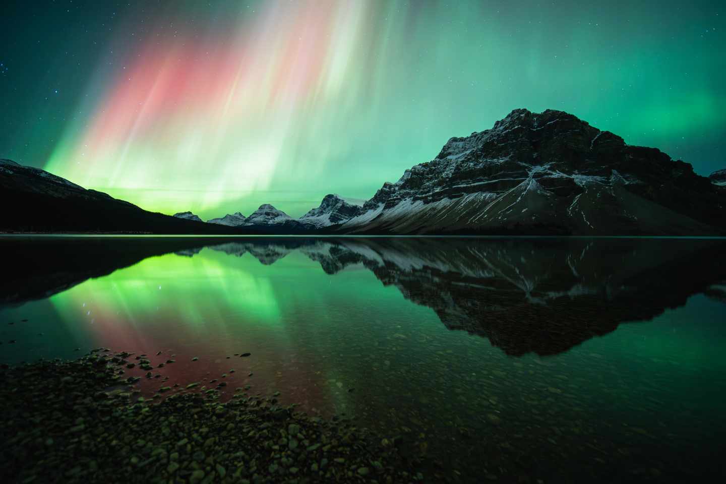 Long.Explorer_Banff_Bow Lake_Nordlichter.jpg