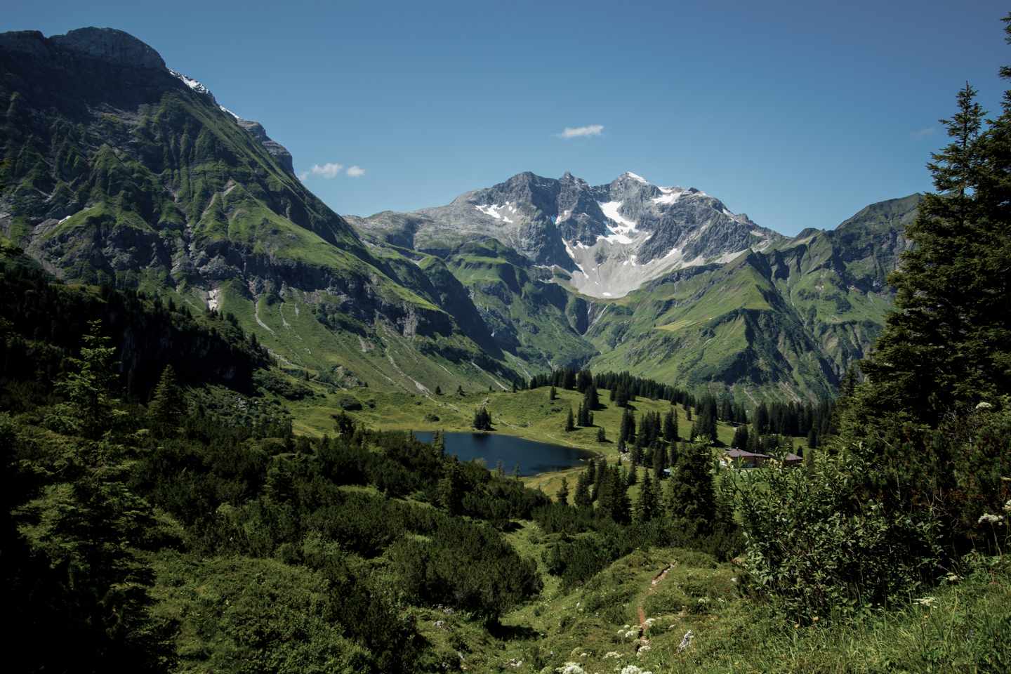 oesterreich-voralberg-schroecken-koerbersee-g-1280998091.jpg