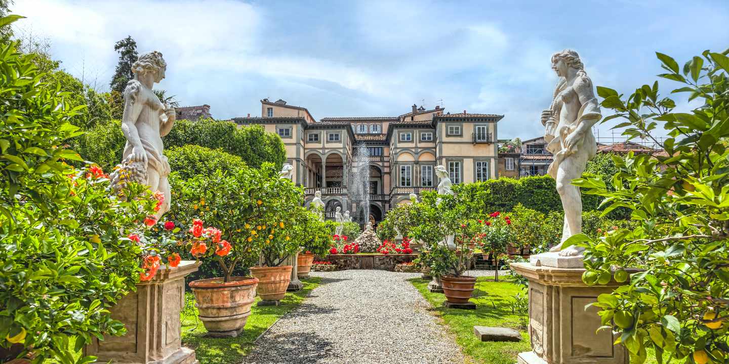 italien-lucca-palazzo-pfanner-g-179222962-2.jpg