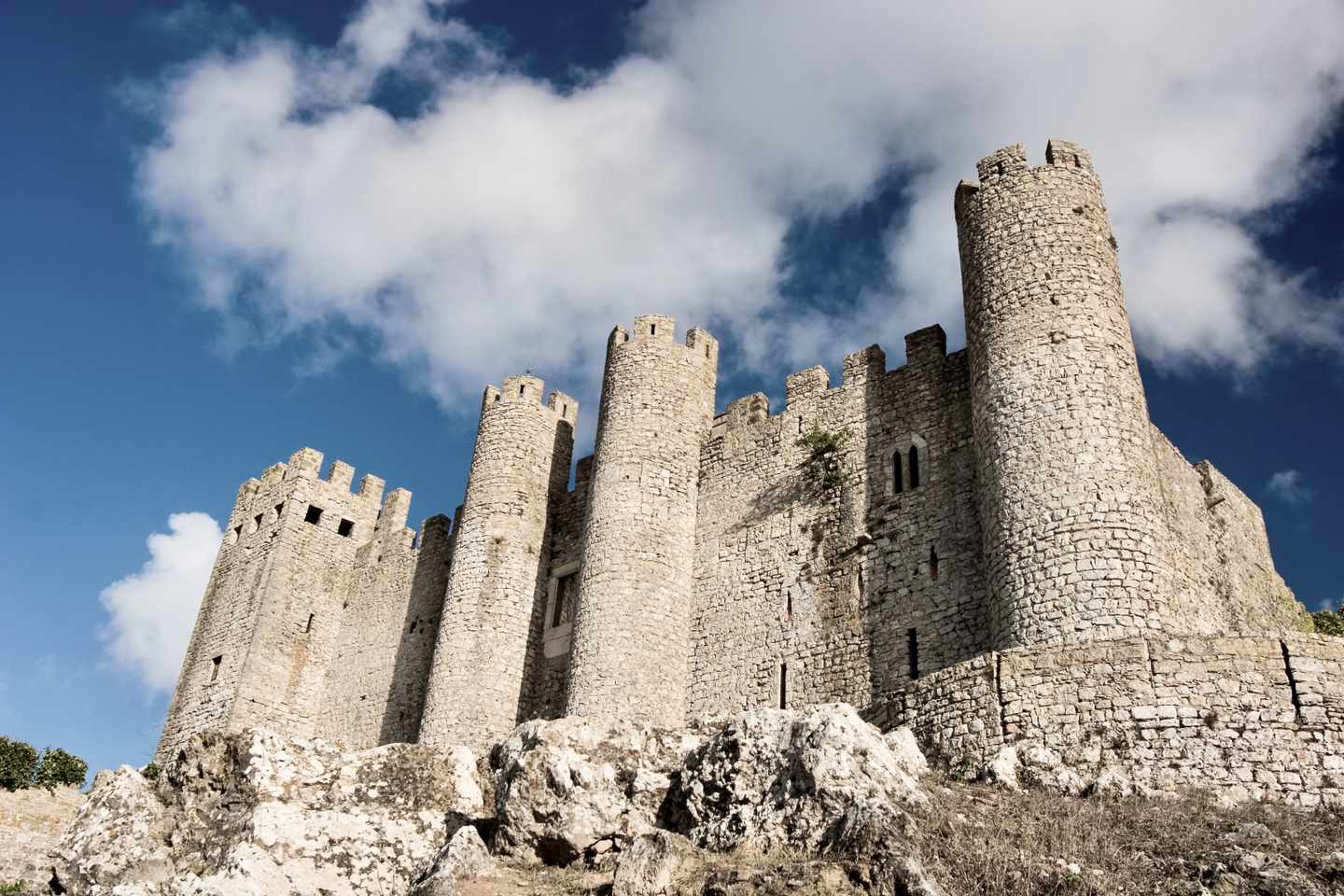 blt910ce4896b7ca4d5-castlecore-portugal-burg-obidos-g-91676492.jpeg Die Burg von Obidos in Portugal