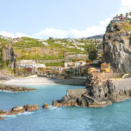 portugal-madeira-ponto-do-sol-g-2162996042.jpg