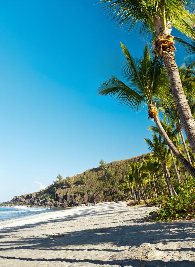 La Réunion Urlaub indischer-ozean-la-reunion-strand-grande-anse-klein-g-133502719.jpg
