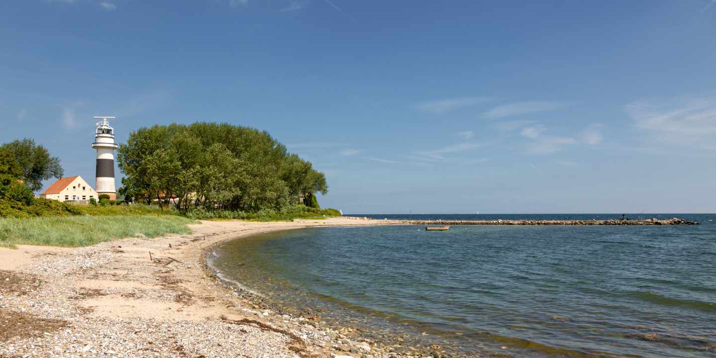 europa-deutschland-schleswig-holstein-kiel-buelk-leuchtturm-g-1335895502.jpg