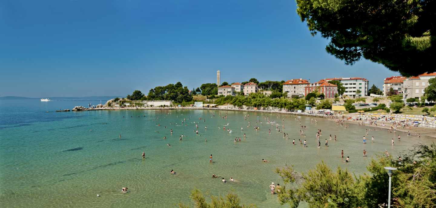 kroatien-dalmatien-split-bacvice-strand-g-469864602.jpg