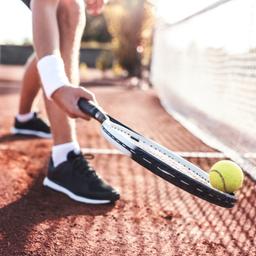 tennis-g-941529542.jpg