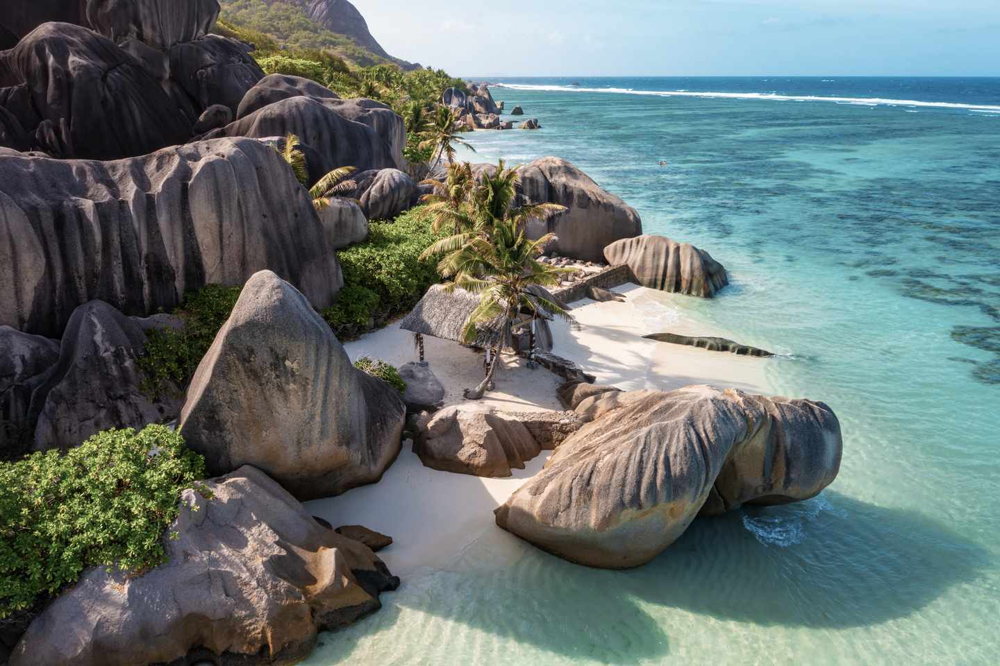 deluxe-seychellen-strand-g1423149314.jpg