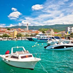 kroatien-kvarner-bucht-crikvenica-hafenpanorama-klein-g-1254641621.jpg