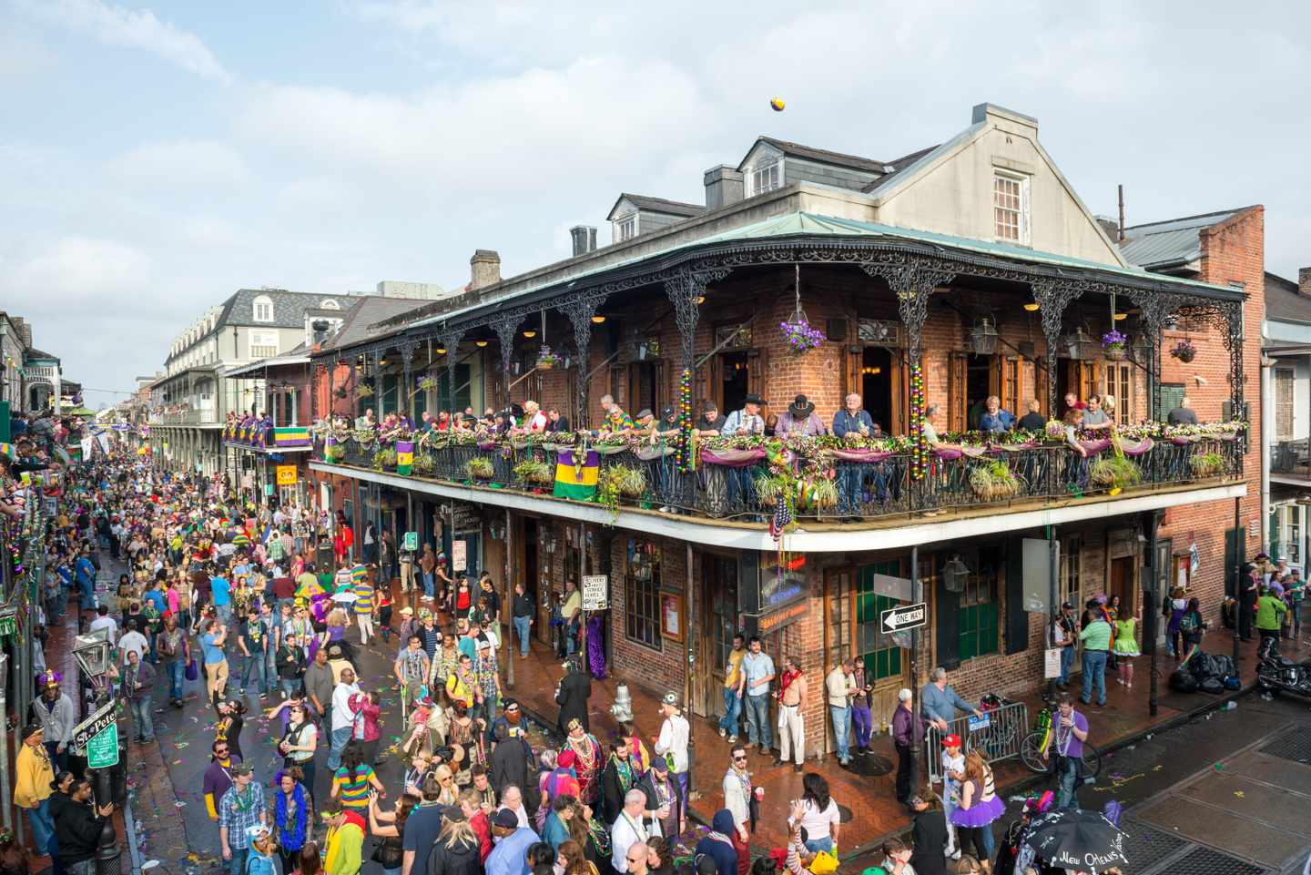 usa-louisiana-new-orleans-mardi-gras-g-479604202.jpg