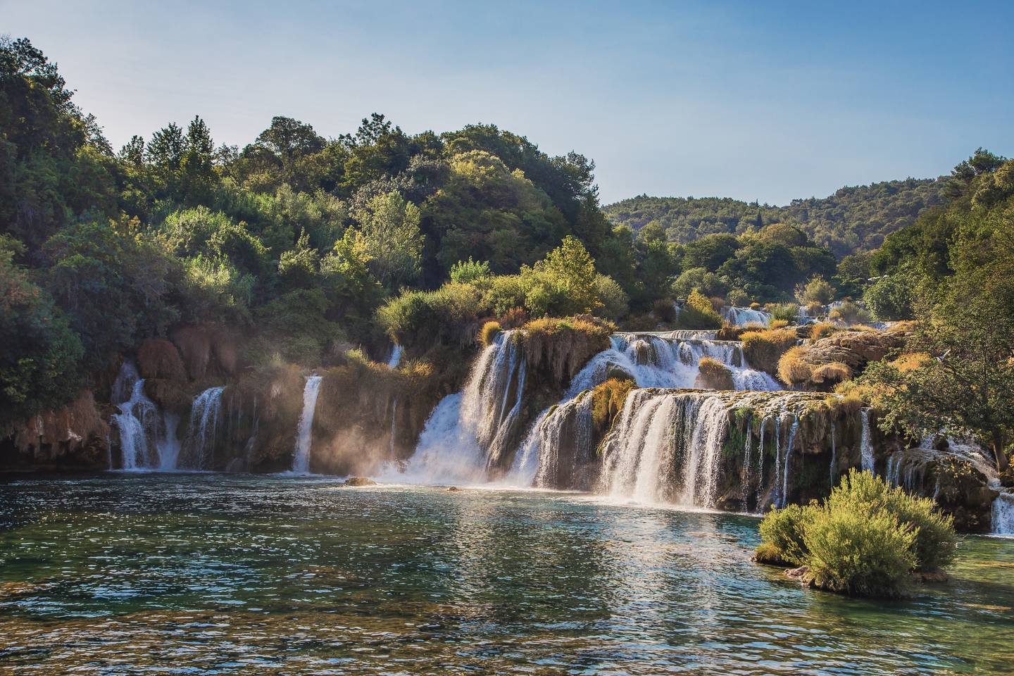blt7de1397bbf71c229-kroatien-dalmatien-wasserfall_krka-g-1196814631.jpg kroatien-dalmatien-wasserfall krka-g-1196814631.jpeg
