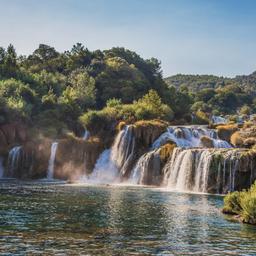 kroatien-dalmatien-wasserfall krka-g-1196814631.jpeg