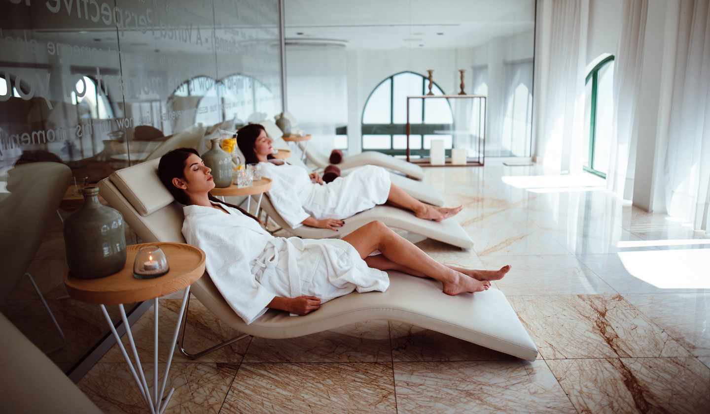 wellnesshotel-paris-g-913095166.jpg
