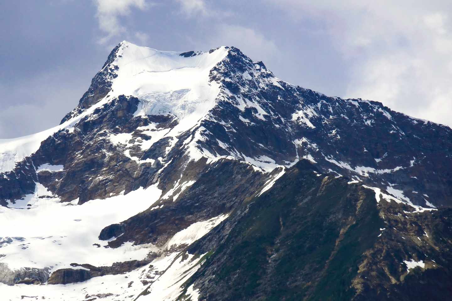 kanada-british-columbia-rossland-red-mountain-panorama-g-1160281280.jpg