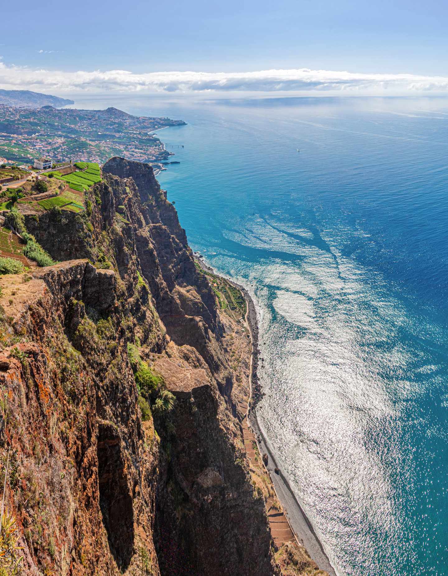 portugal-madeira-wandern-cabos-girao-klippen-g-1215803625.jpg