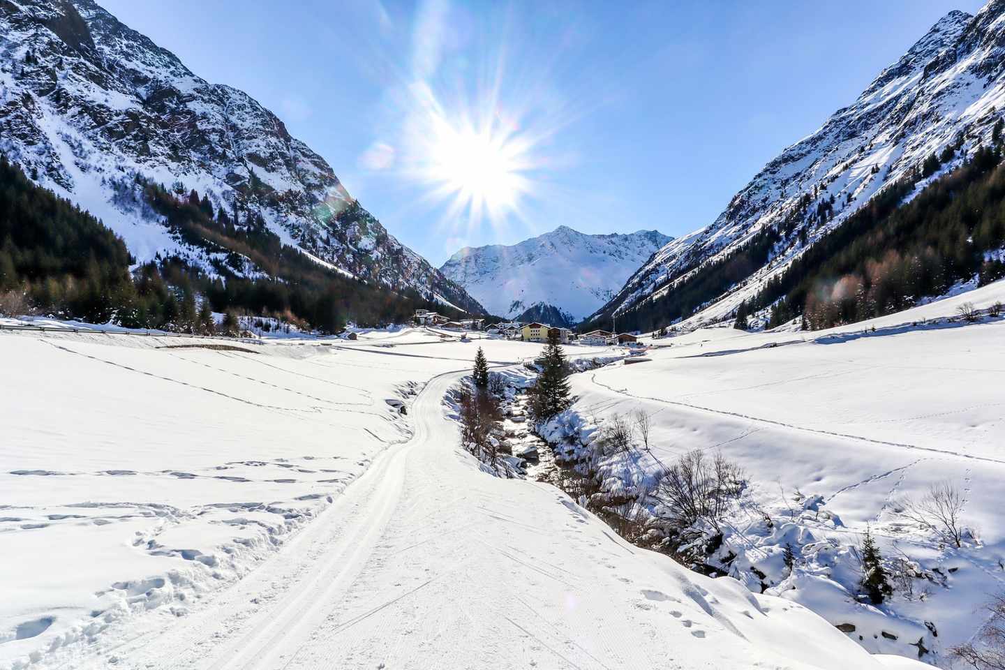 oesterreich-alpen-schneelandschaft-g-1287495178.jpg