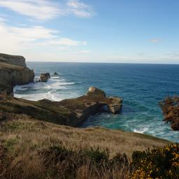 neuseeland-kueste-tunnel-beach-g-681017754.jpg