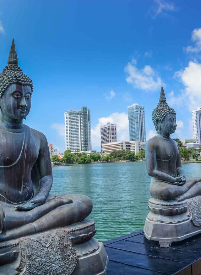 Sri-Lanka-Colombo-Seema-Malaka-Tempel-t-471107172.jpg