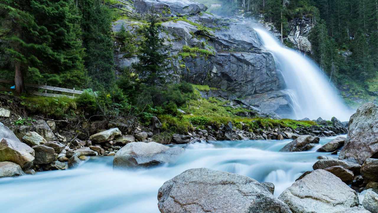 salzburger-land-krimml-wasserfall-t-611623380.jpg