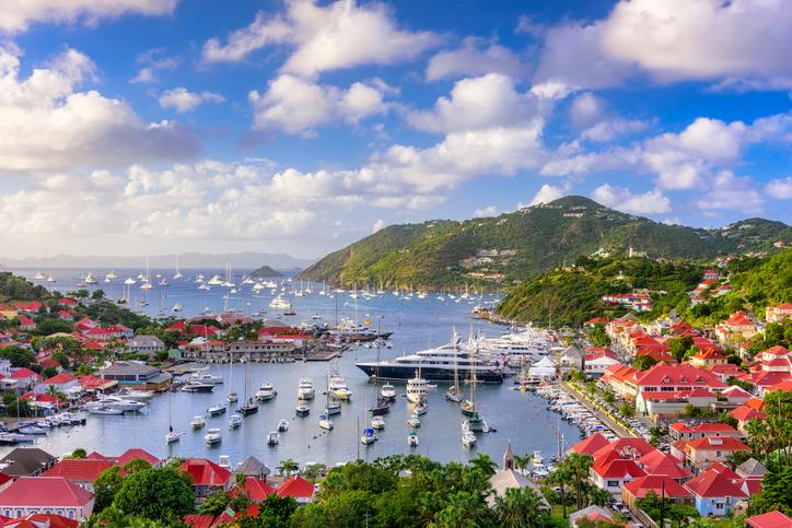 st-barthelemy-gustavia-hafen-g-903678706.jpg
