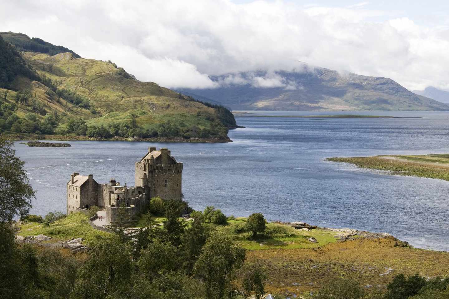 Schottland-Dornie-Schloss-Eilean-Donan-g-144330183.jpg