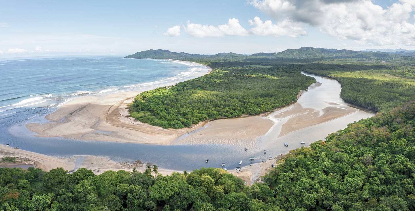 costa-rica-tamarindo-strand-und-muendung.g-1400858774.jpg