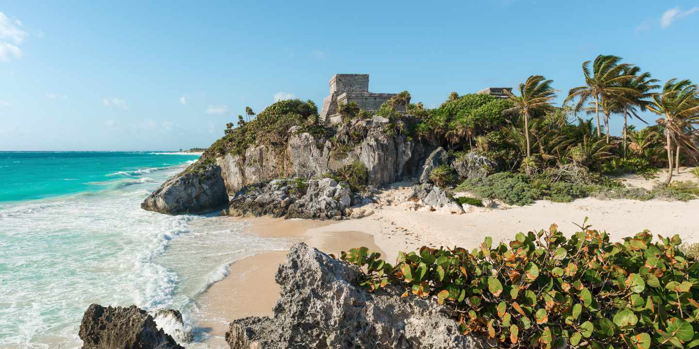mexiko-yucatan-strand-in-tulum-g-665657268.jpg