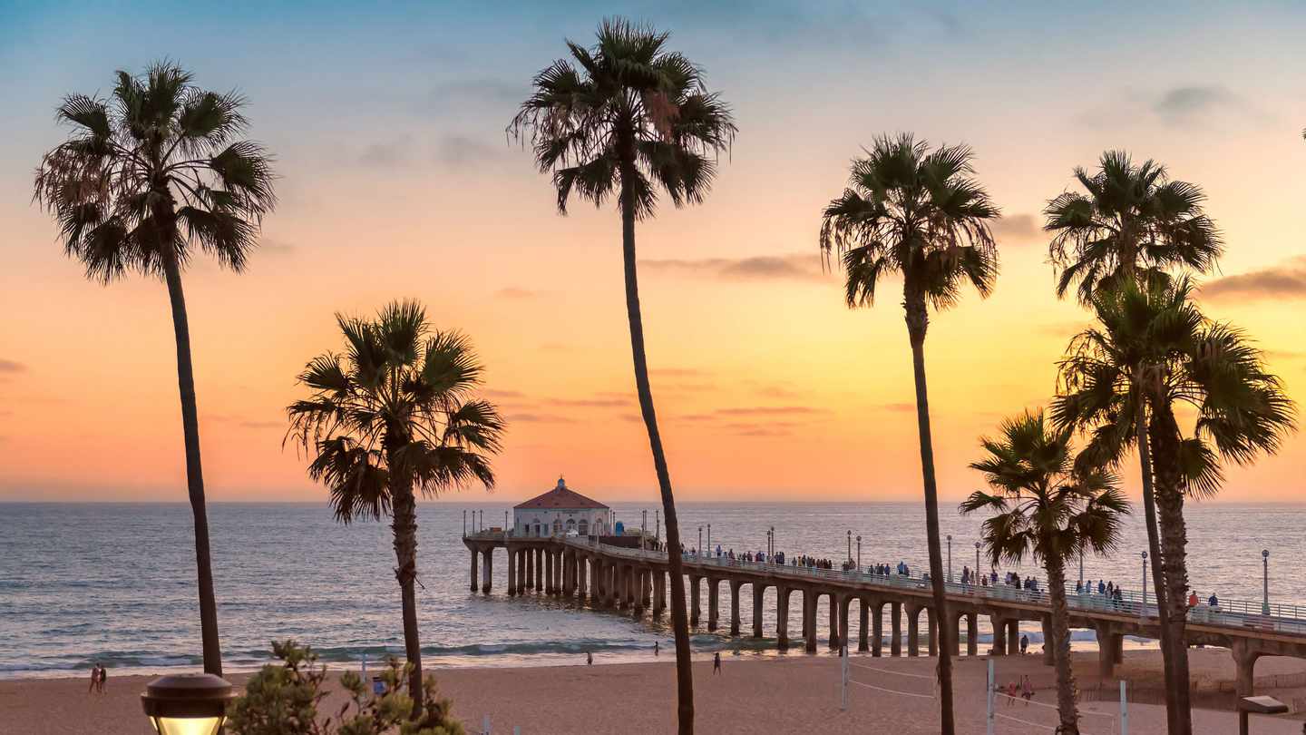 venice-beach-g-1035094686.jpg