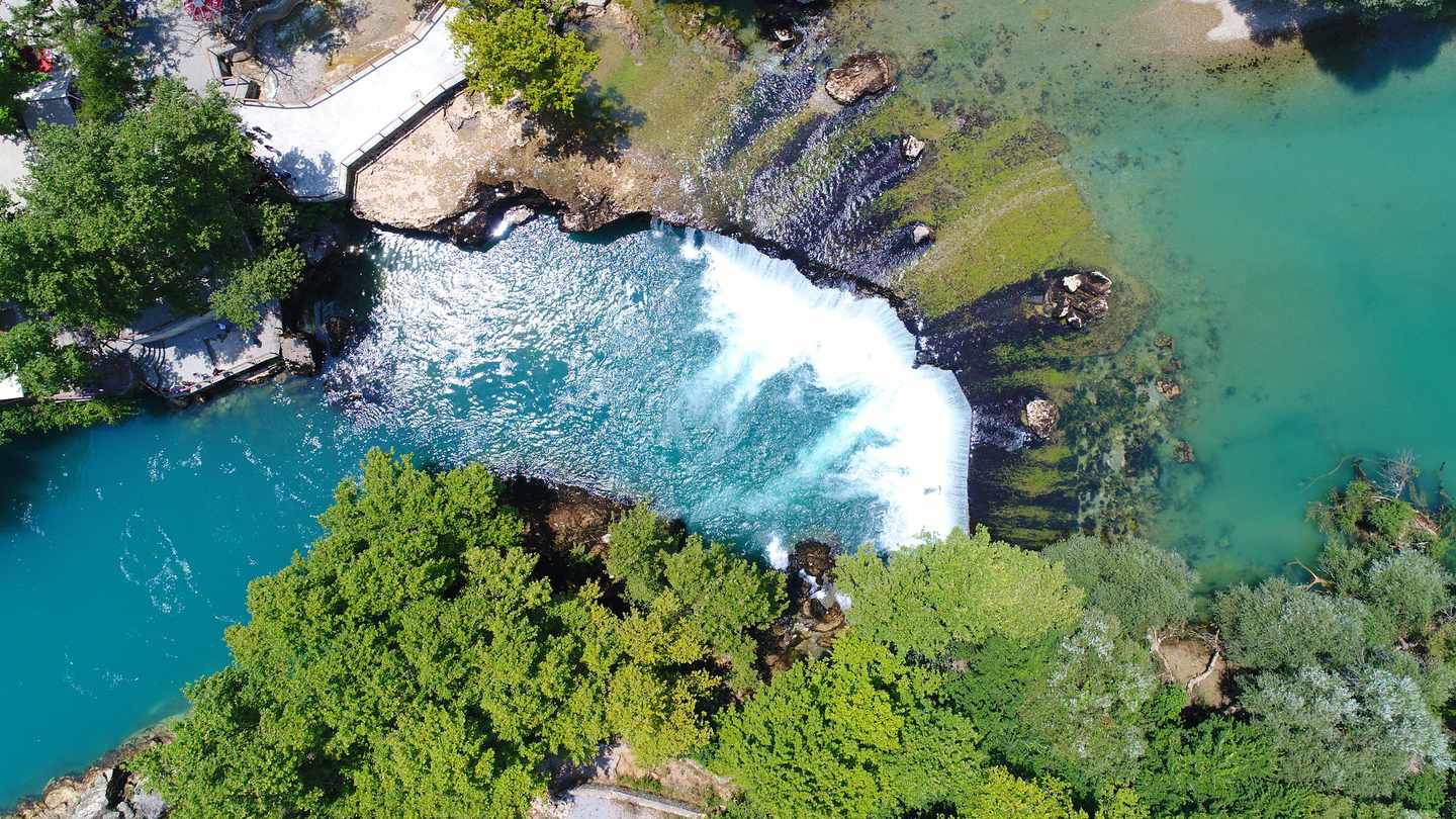 tuerkei-antalya-manavgat-wasserfall-luftaufnahme-g-995008442.jpg