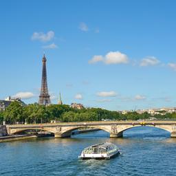 Paris Hotel