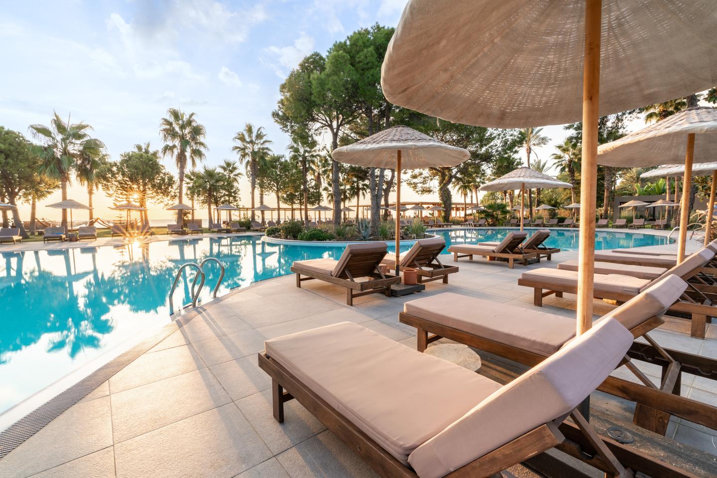 tuerkei-antalya-balmy-beach-resort-kremer-5921-pool-c10-TUR02815.jpg