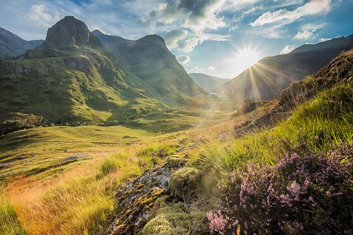 glencoe-schottland-g-958518084.jpg