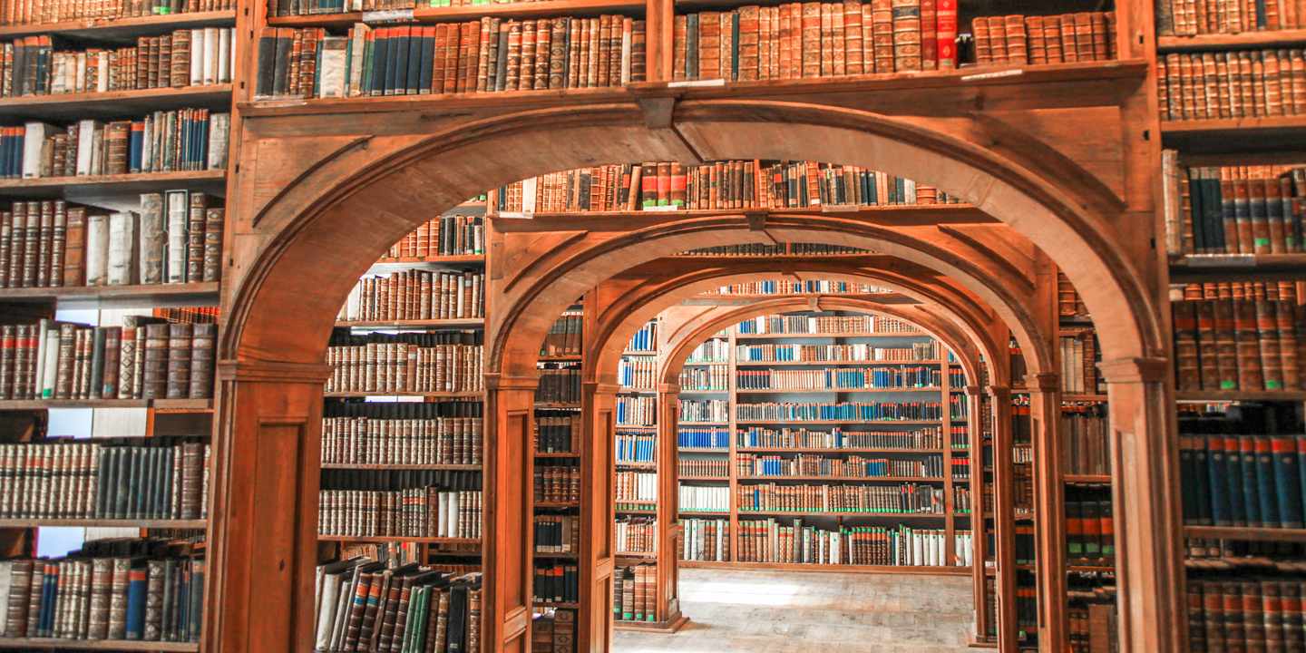 deutschland-görlitz-bibliothek-g-495747679 (1).jpg