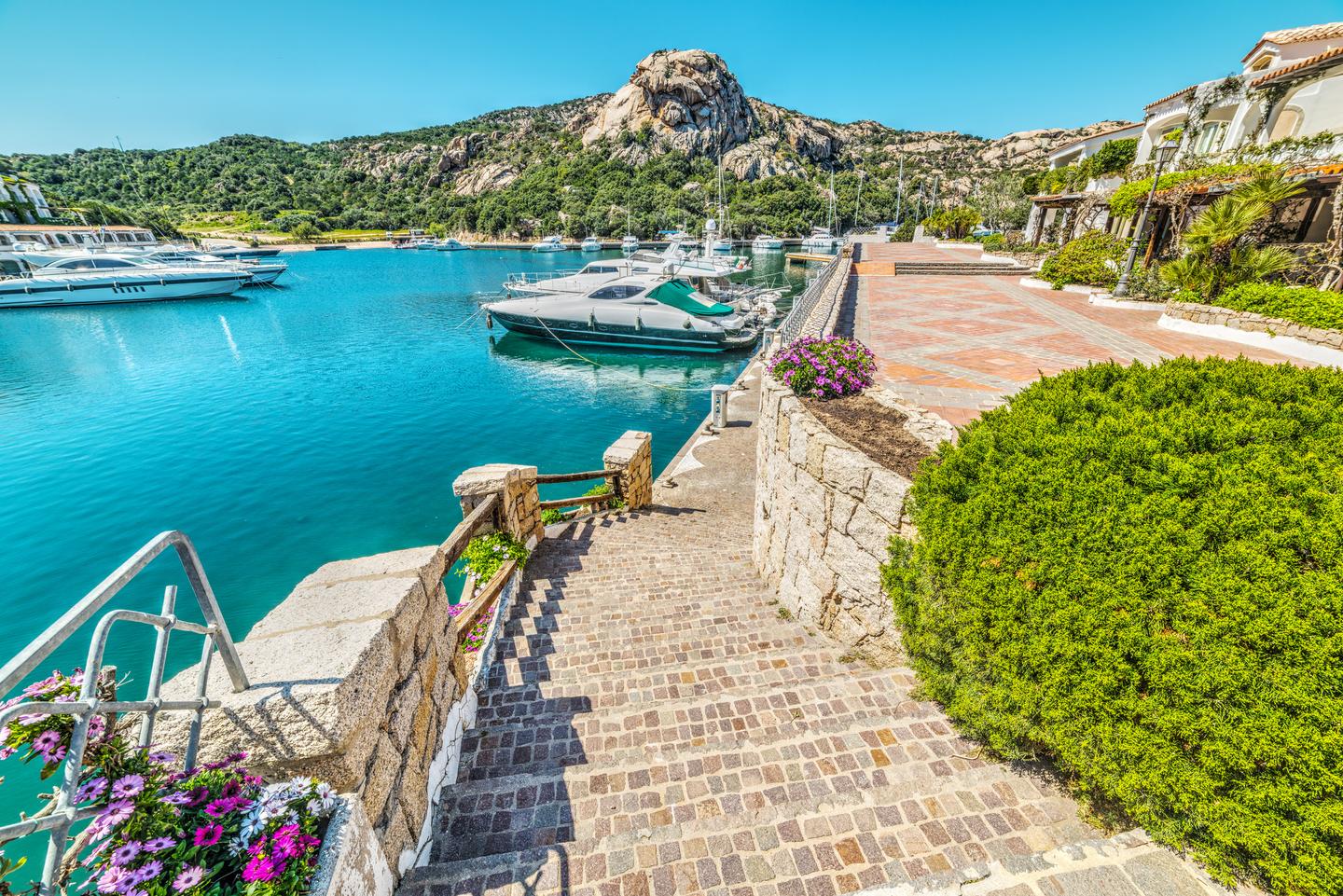 luxushotel-sardinien-g-672919468.jpg
