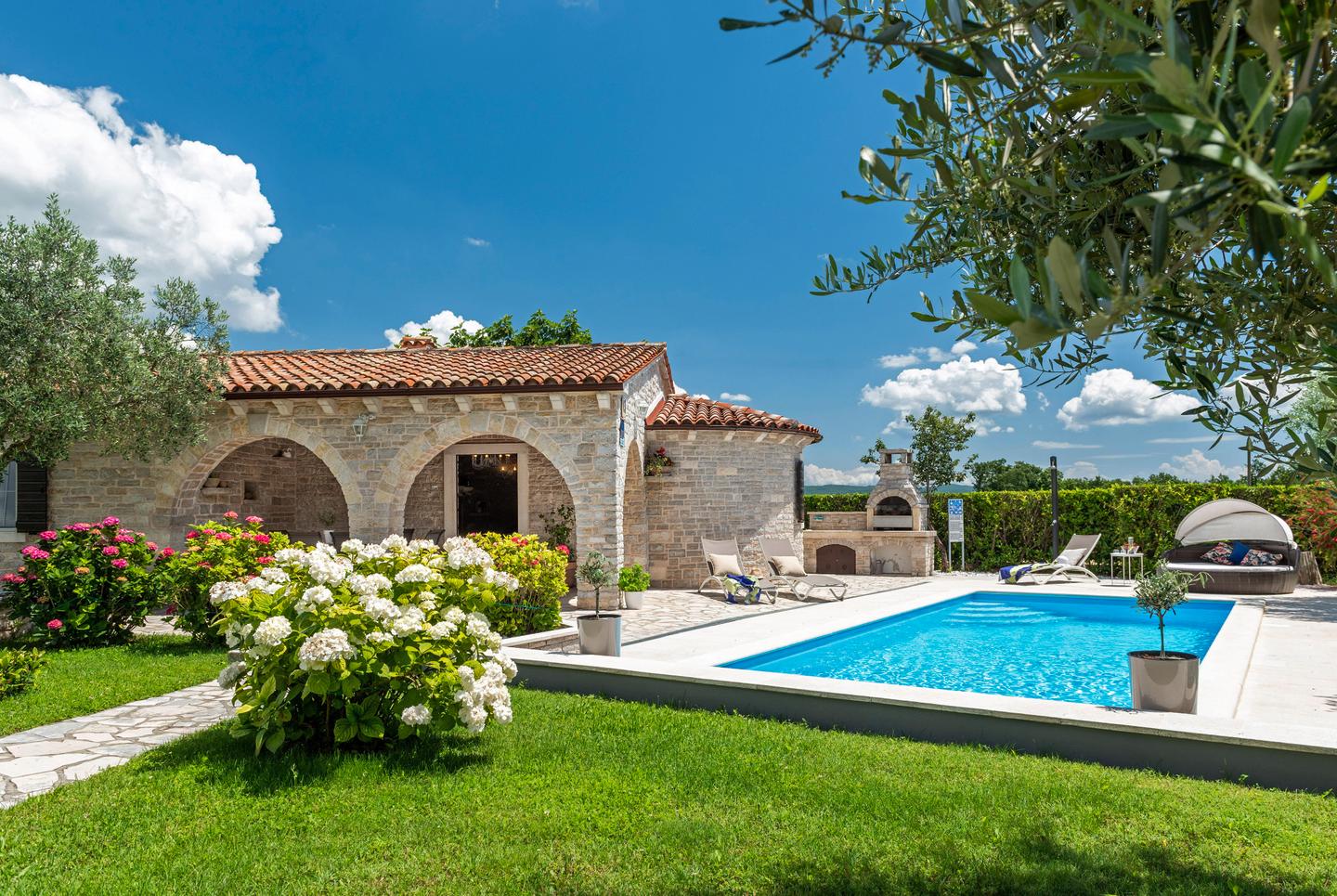 Ferienwohnung mit Pool in Kroatien