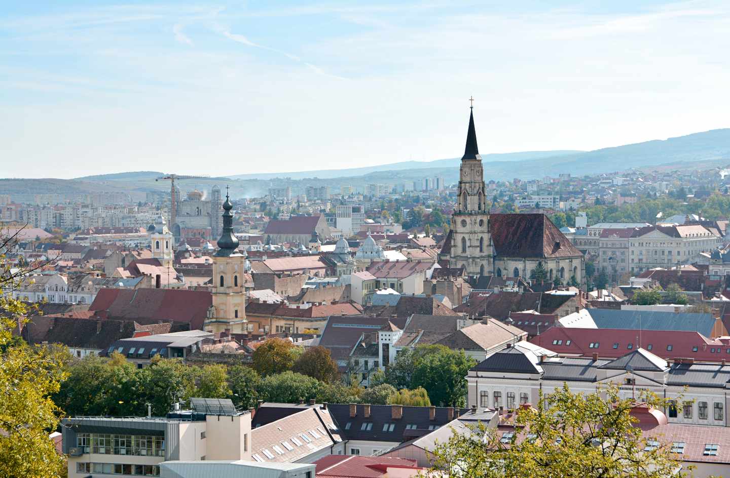 rumaenien-cluj-napoca-am-herbsttag-g-659092446.jpg