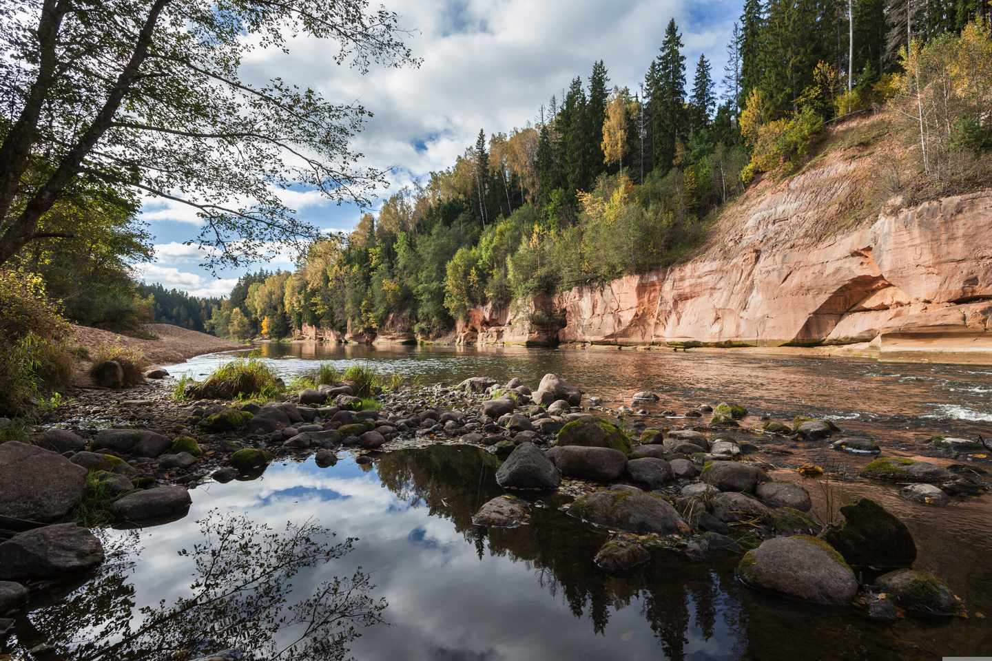 lettland-gauja-nationalpark-klein-g-531111191.jpg