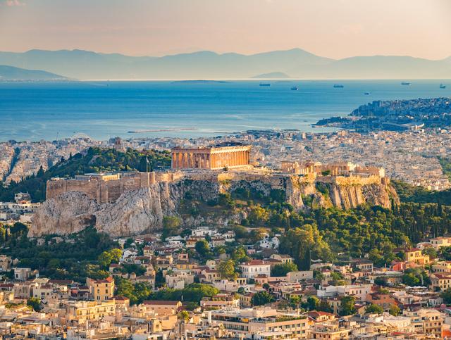 Rundreise in Griechenland - Blick über Athen
