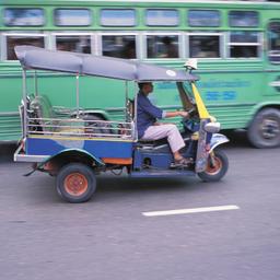 thailand-khao-lak-taxi-bus-t-87697553.jpg