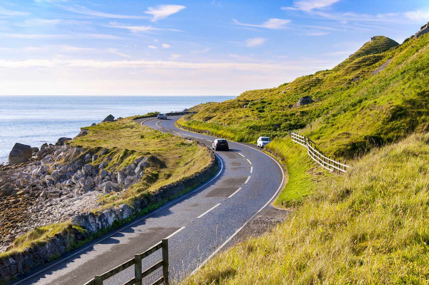 Antrim-Kuestenstrasse-ThinkstockPhotos-521036396.jpg