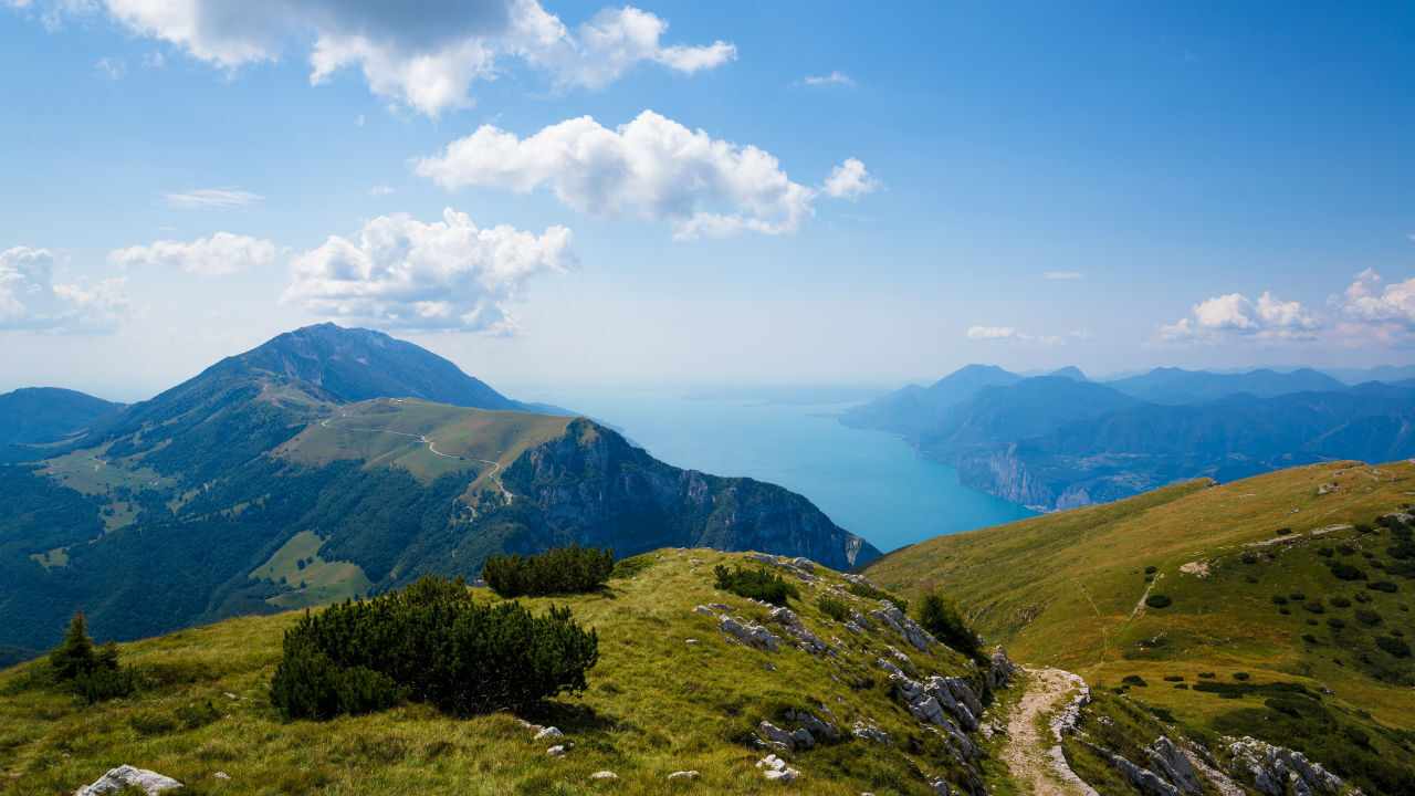 gardasee-panorama-monte-baldo-t-1025490000.jpg