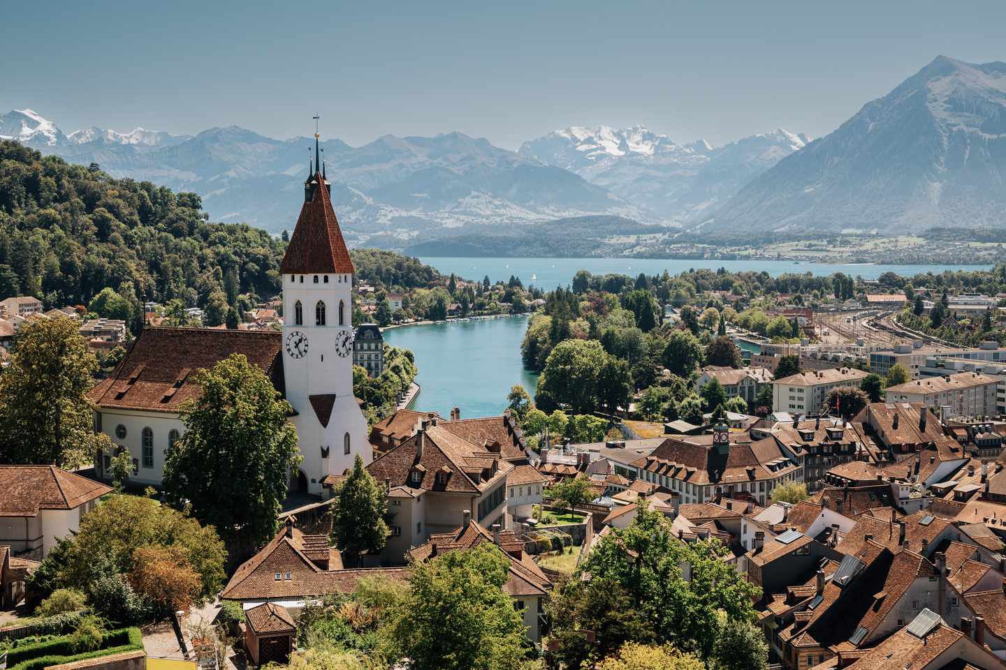schweiz-bern-thun-thunersee-g-945092130.jpg