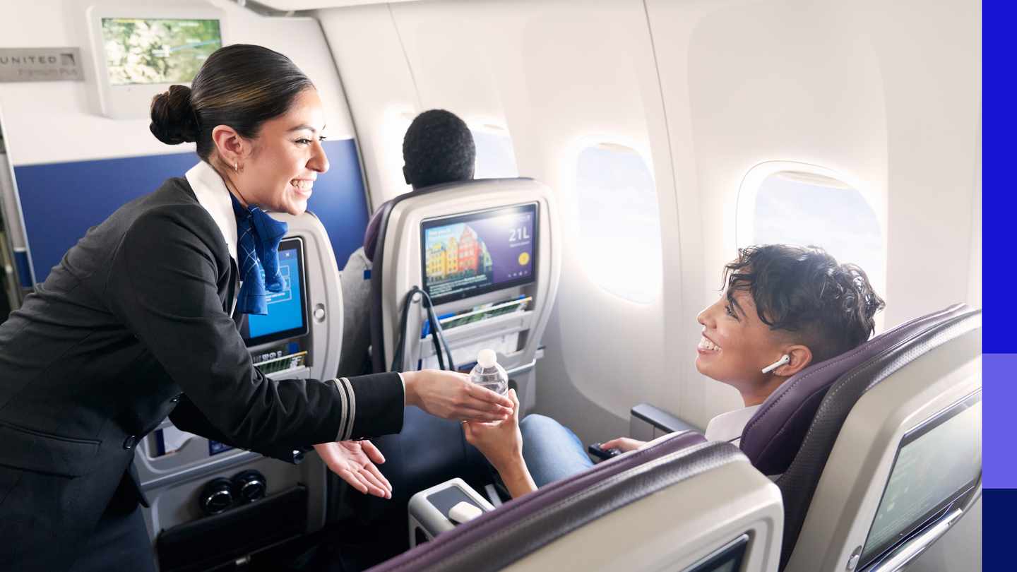 blt2b7941f3ac090546-United_Airlines_PremiumPlus_UA_ISD-9691_DE_ProductImages_OPA_UnitedPremiumPlus_A_R1.jpg United Airlines: Economy Premium Plus