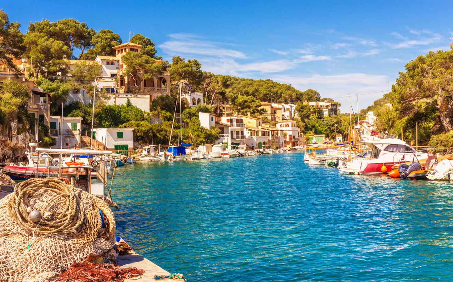 spanien-mallorca-cala-figuera-g-477514393.jpg