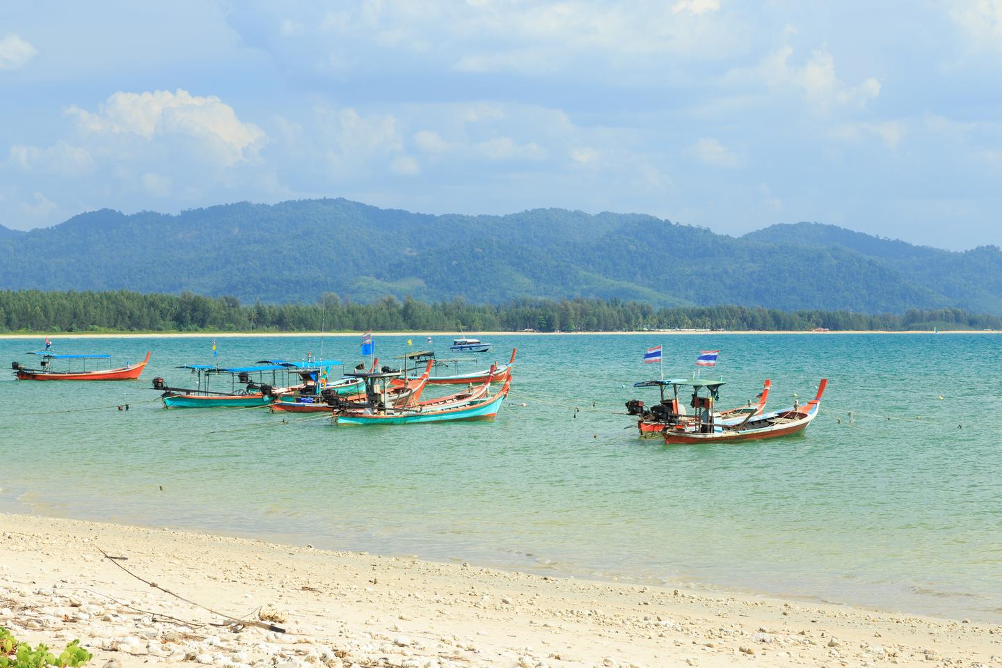 thailand-khao-lak-pakarank-beach-t-472691092.jpg