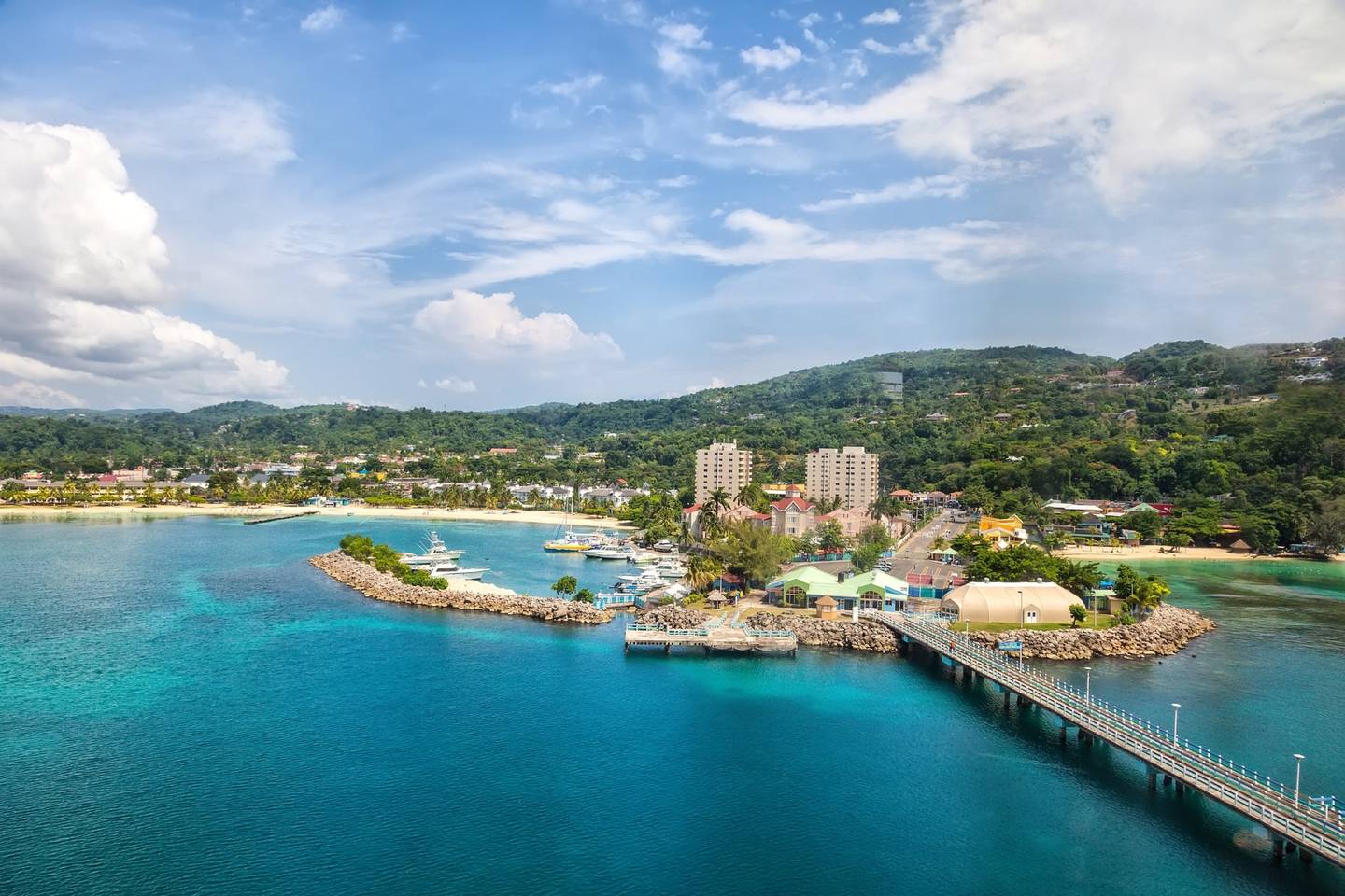 jamaika-ocho-rios-t-474911994.jpg