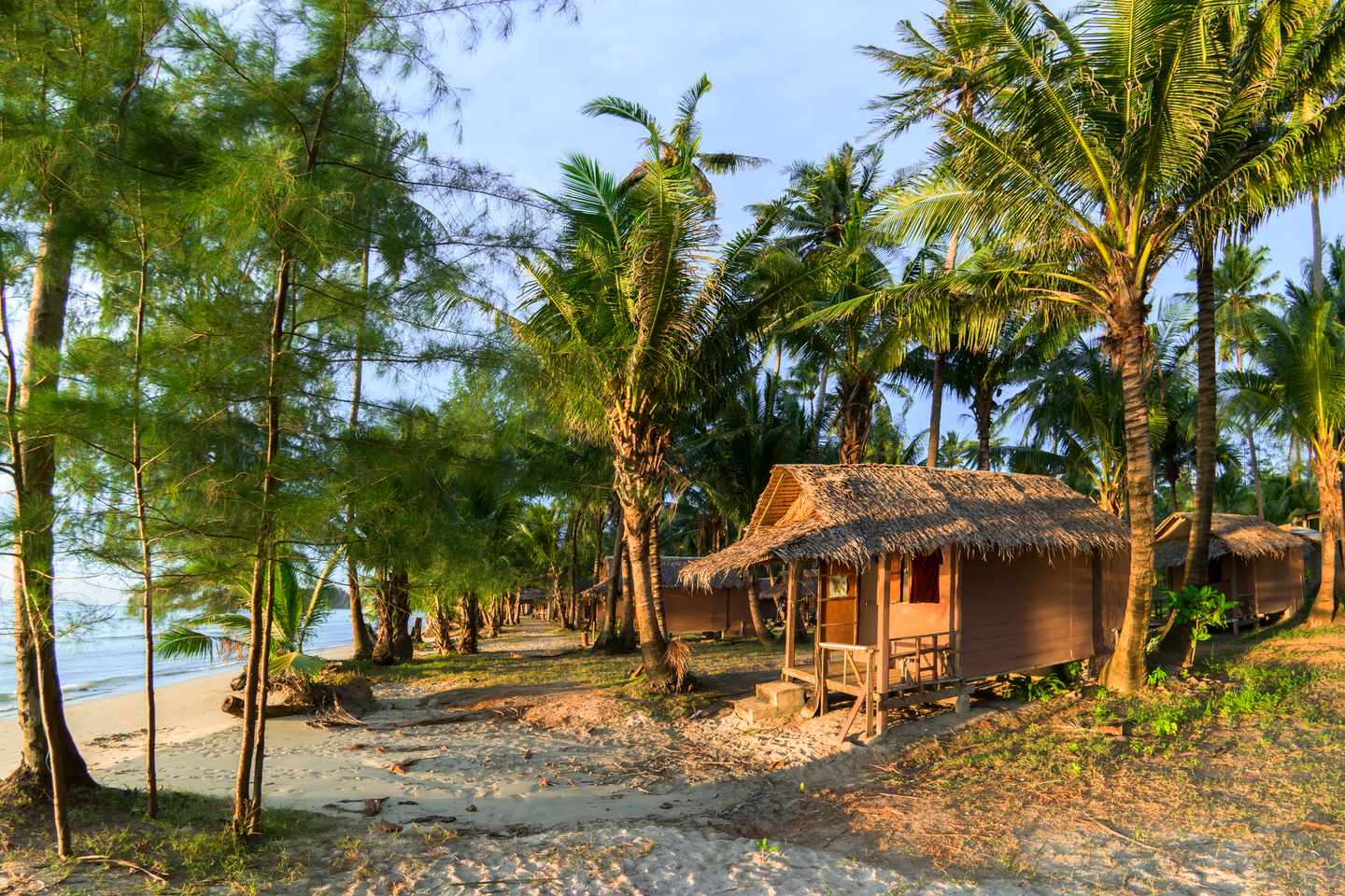 thailand-koh-chang-klong-prao-beach-t-636104592.jpg