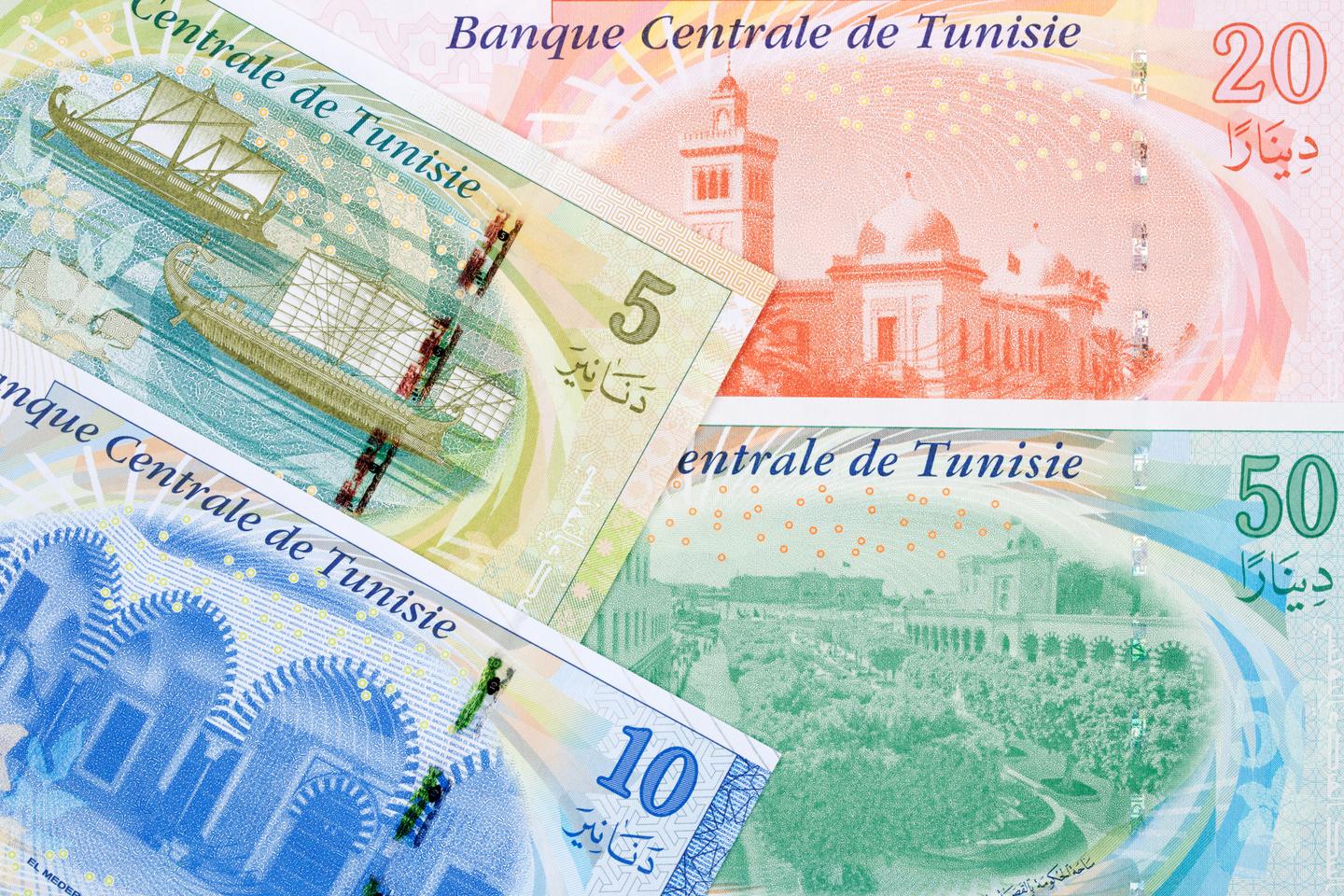 tunesien-djerba-geld-dinar-g-1207694989.jpg